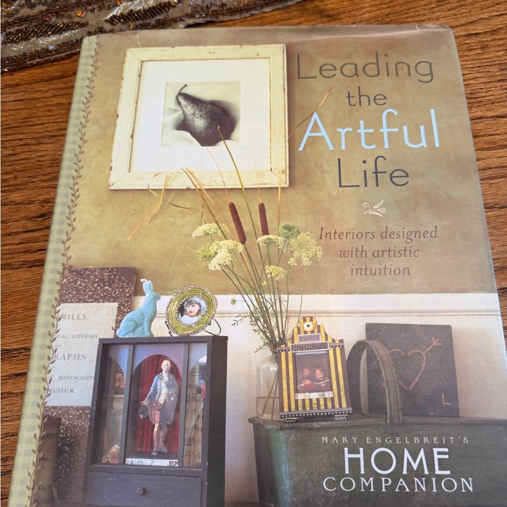 Mary Engelbreit Home Companion - Leading the Artful Life